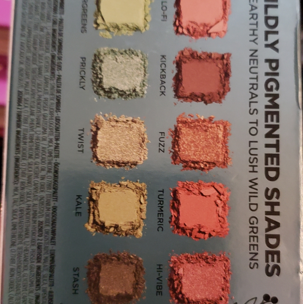 Urban Decay Wild Greens Eyeshadow Palette NIB NEW IN BOX